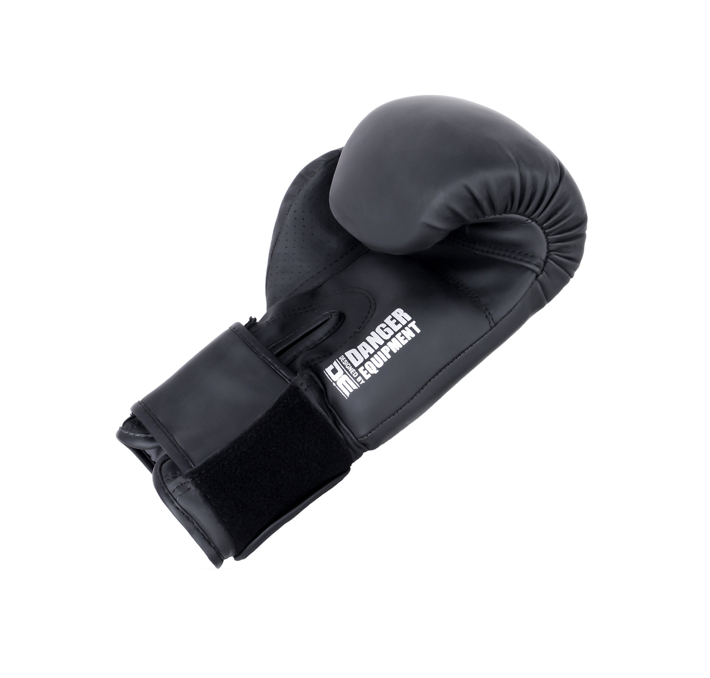 DERANGED Boxing Gloves Red in Black