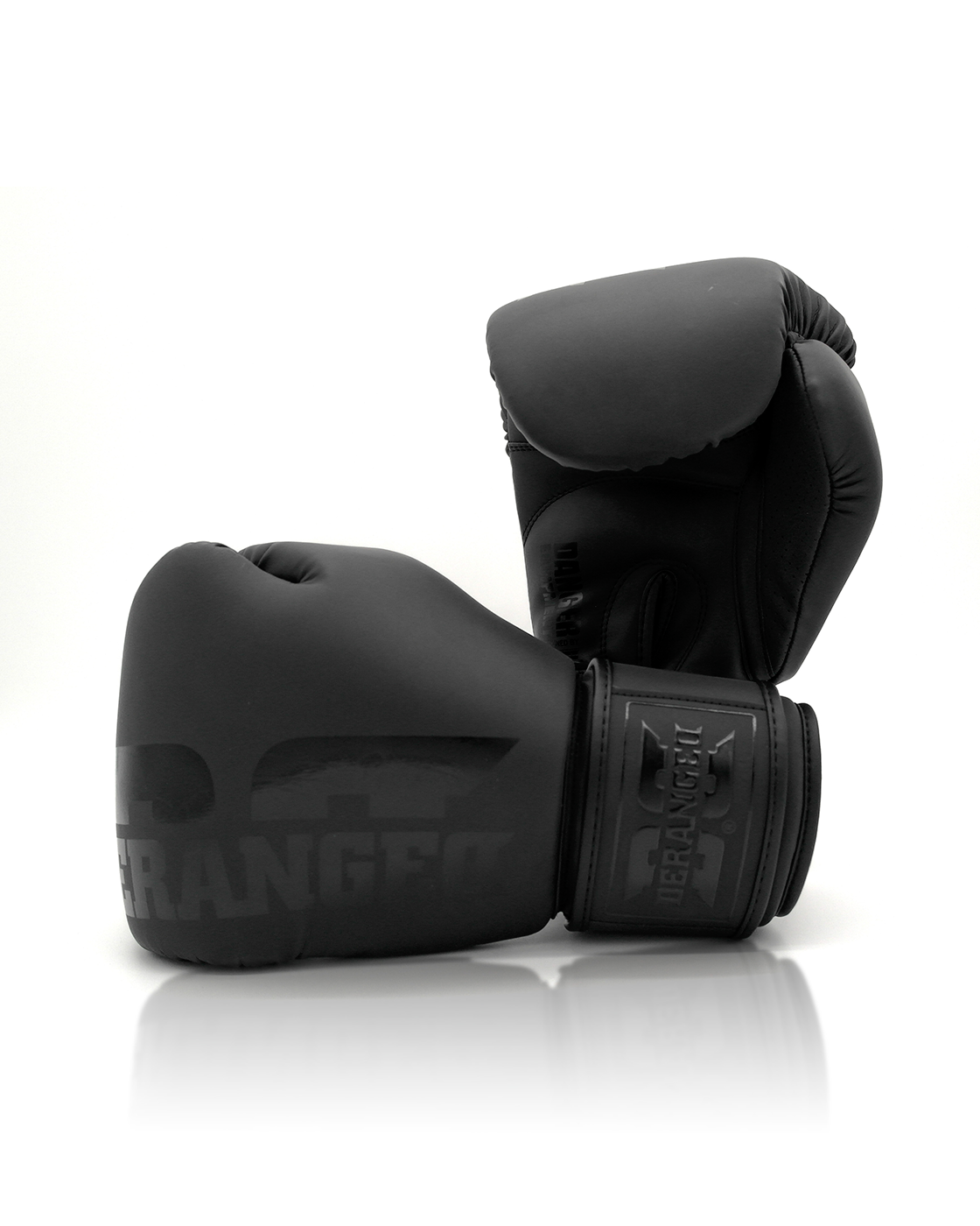 DERANGED Boxing Gloves Black in Black