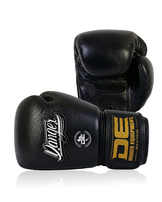 DANGER Boxing Gloves Supermax Black