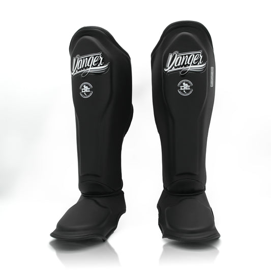 DANGER Shin Guards Supermax Black